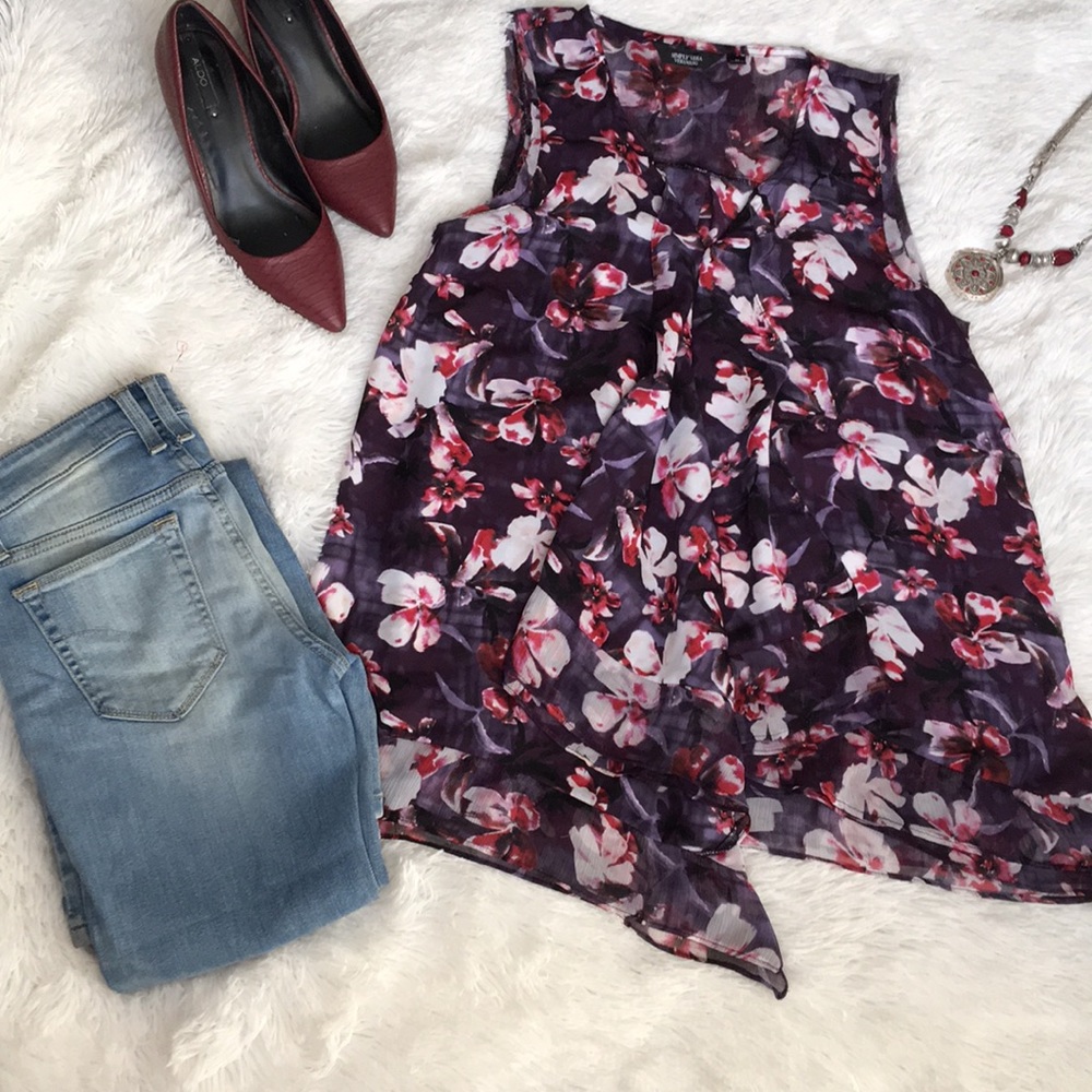 Simply Vera Wang Sleeveless Floral Top